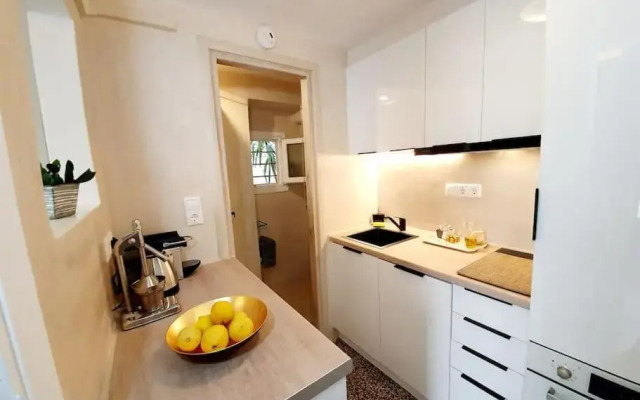 Cute Suite Apt., close to metro and highway