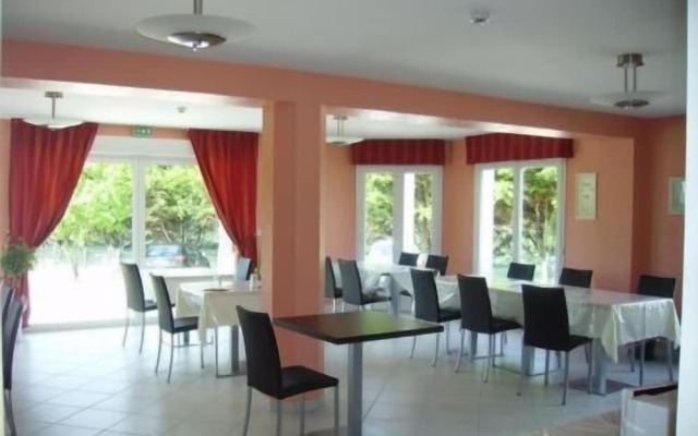 Hotel Orée des Châteaux