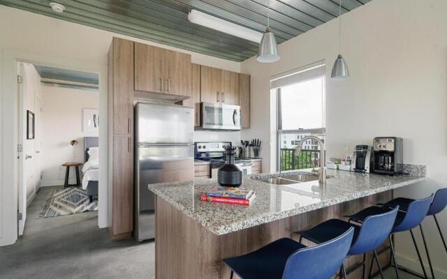 Lodgeur at Mid Main Lofts