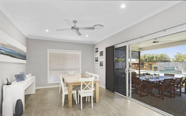 Ebony Rose - Tweed Coast Holidays