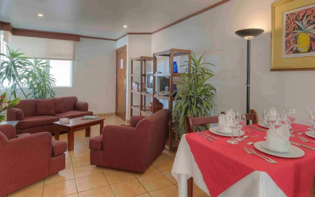 Hotel Residence Inn Suites Cristina