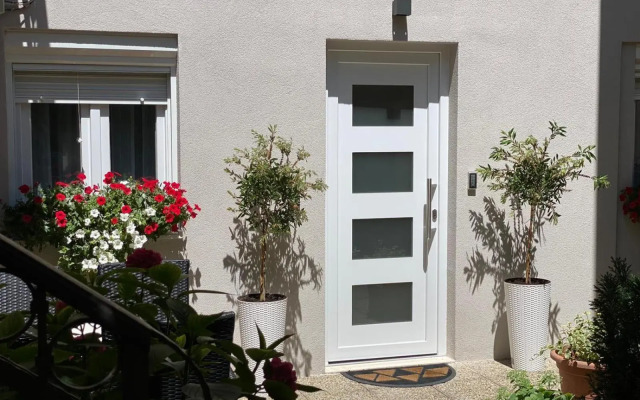 Luxury Apartment Knezovic