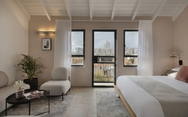 Villa Albi - Machne Yehuda Hotel