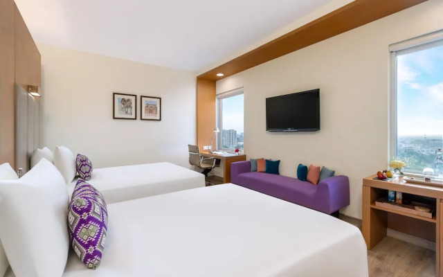 Aloft Ahmedabad, Sg Road