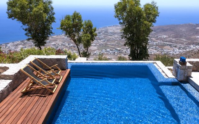 Villa Asterope by Pleiades Eco Houses Santorini