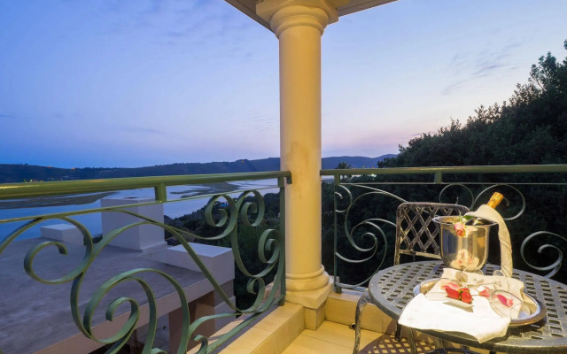 Villa Paradisa Guest House