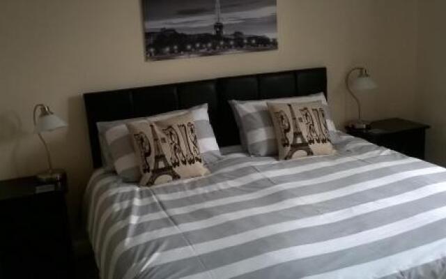 Upton Arms Hotel