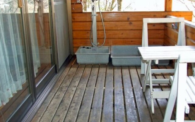 Hakone-en Cottage West – Balcony – Hakone