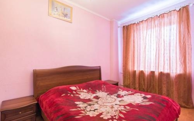 Apartamenty Maryin Dom Na Khokhryakova 23