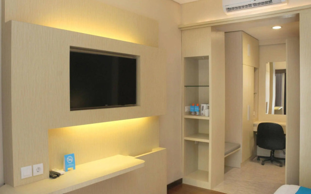 巴厘岛登巴萨艾里丹帕沙西山帕扬酒店(Airy Denpasar Barat Gunung Payung Bali)