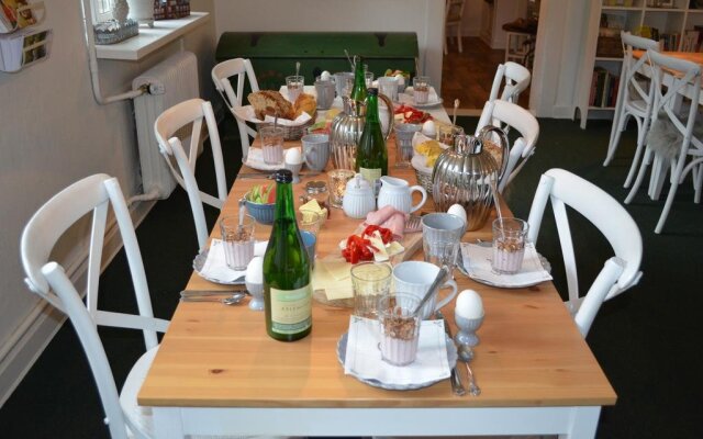 Ny Kirstineberg Gods Bed & Breakfast