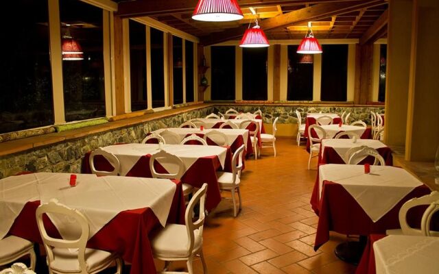 Hotel Villa Cesi