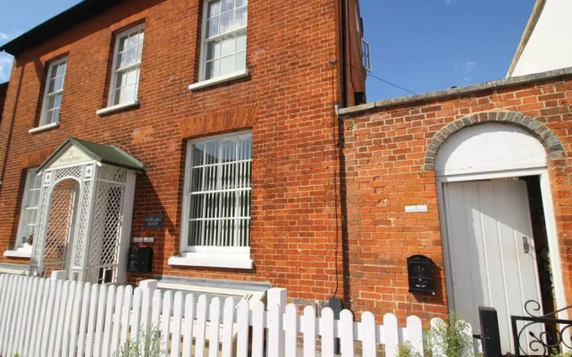 Sterling House @ Short Stays