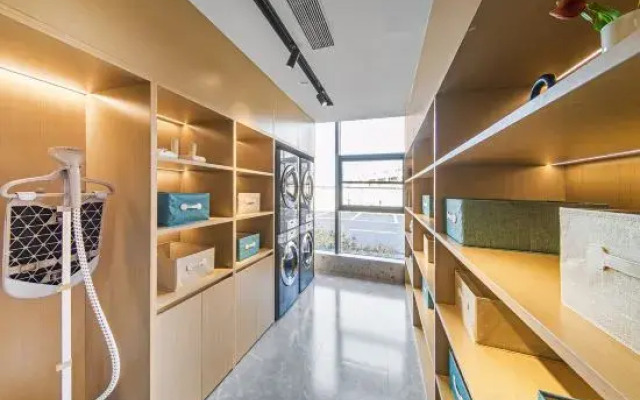 Ni Hao Hotel (Xinxiang Zhiye Jishu Xueyuan Pingyuanhu Campus)