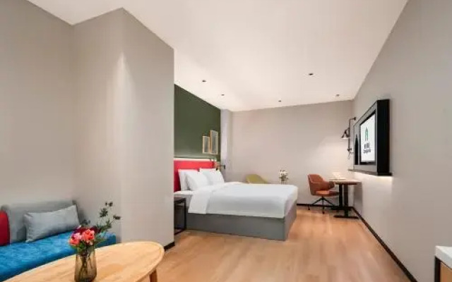 Thistle Court Hotel