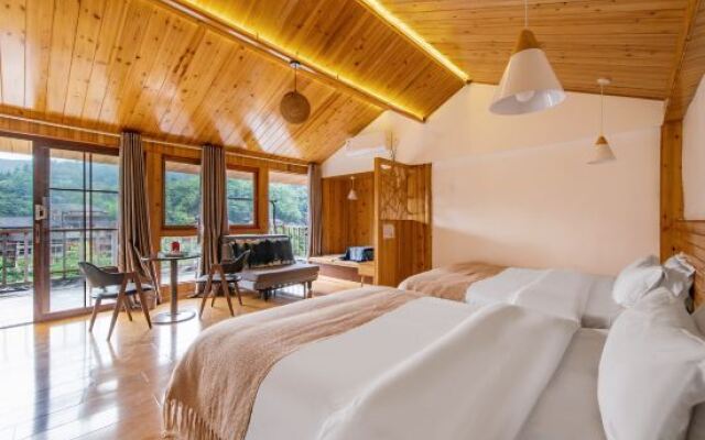 Zhaoxing Sidongju Boutique Inn