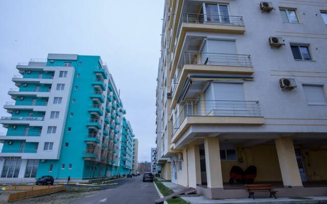 Summerland Apartment