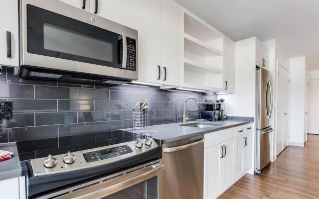 Global Luxury Suites at Longwood Medical Area