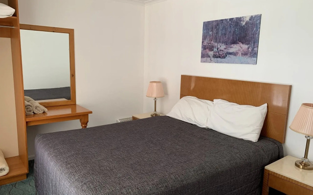 Swaggers Motor Inn
