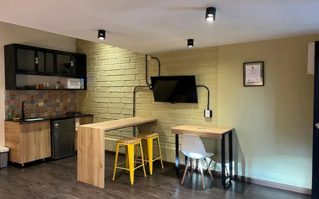 Frontera by Roots Rentals