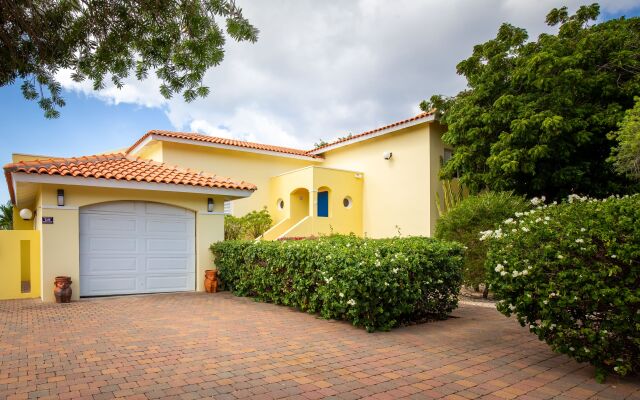 Rustic & Homely Villa - Perfect Family Stay