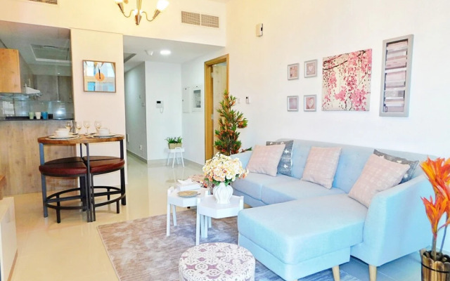 Luton Vacation Homes Continental Tower