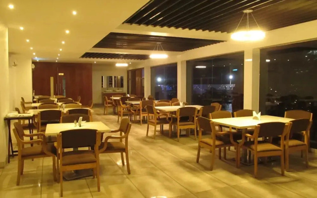 Hotel Tania Searock