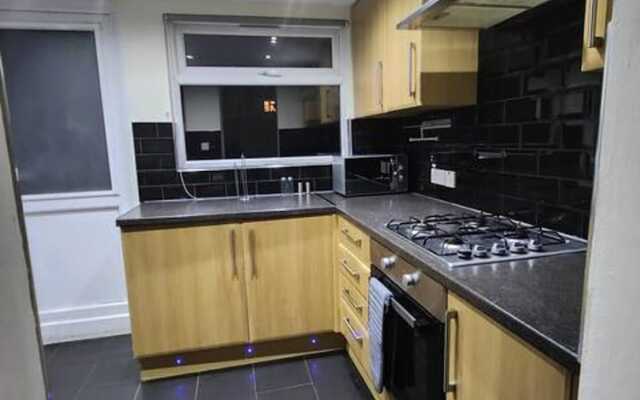 Remarkable 3-bed House in Tilbury