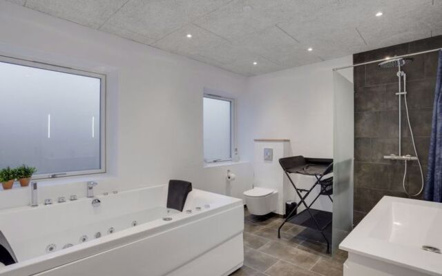 "Elnara" - 4.5km from the sea in Western Jutland