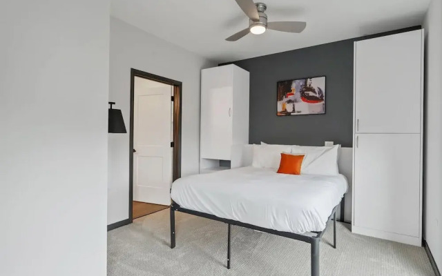 CozySuites on Mass w garage parking 21