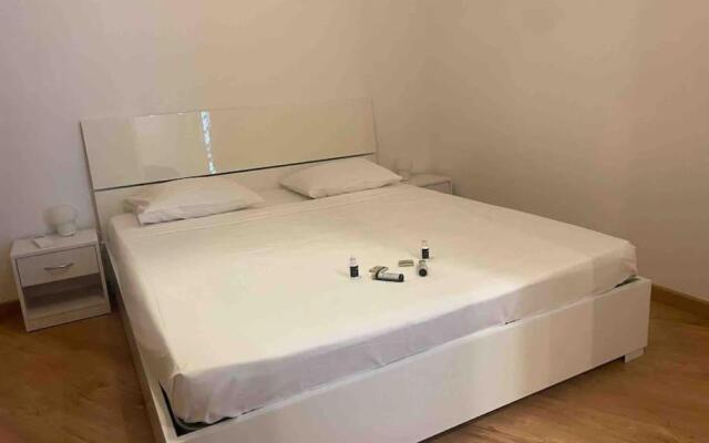 Appartamento con piscina e sauna Bissone