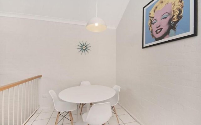 6/34 Lawson Street - Balcony on Lawson