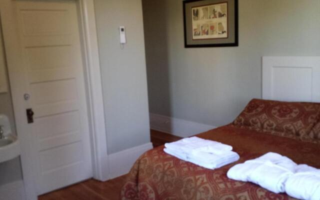 Centralia Square Grand Ballroom and Vintage Hotel