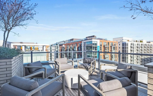 Coda on Half, a Placemakr Experience - Navy Yard