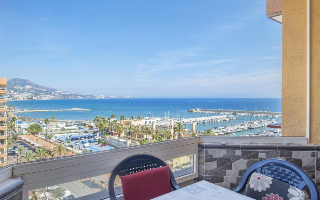 Stunning Marina view apartment