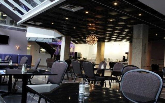 Lelux Hotel