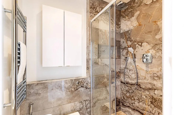 Central London Chic Townhouse