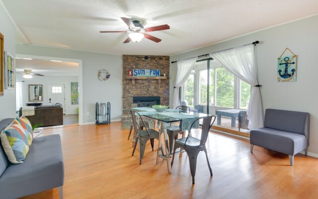 Rogers Vacation Rental ~ 7 Mi to Downtown