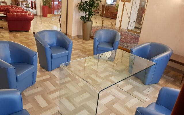 Hotel Astra Ferrara