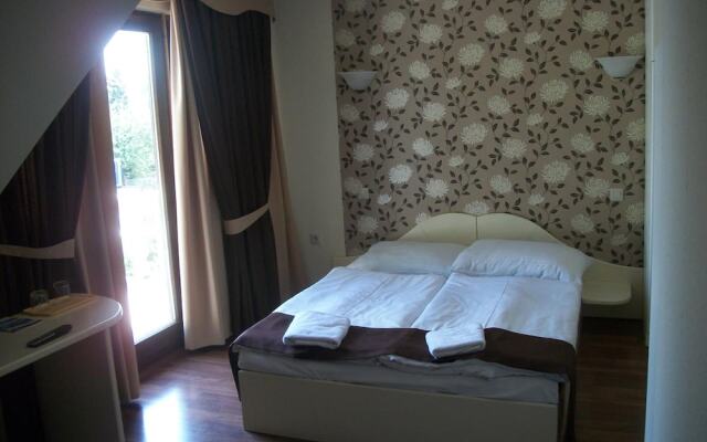 Hotel Viktória Vendégház