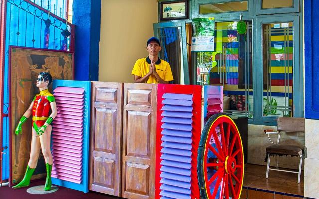 SPOT ON 2815 Hotel Damai