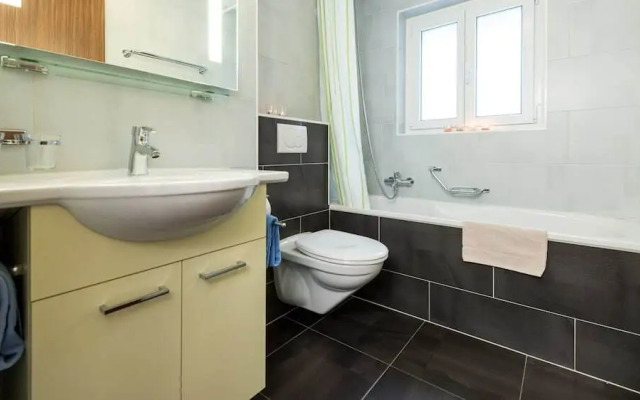 Amici - INH 25305