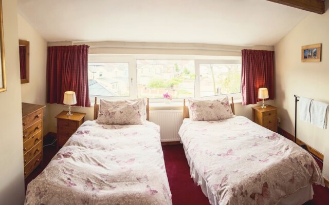 Riverside Bed and Breakfast