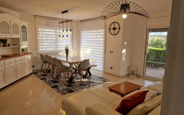 Riumar "Primavera", 50m to beach, private pool, On-Site-Service, dog beach