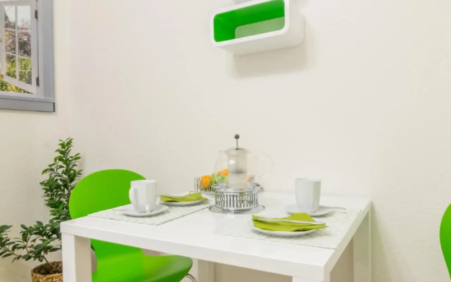 Ruhiges Und Zentral Gelegenes Apartment