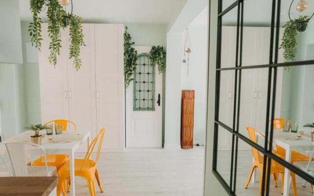 Triana Natural House 2