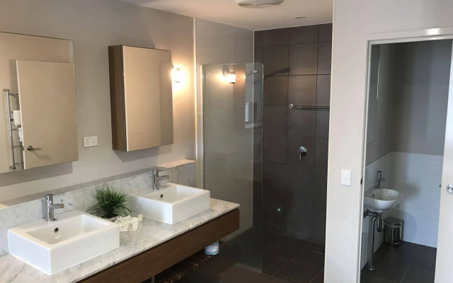 Whitsunday Reflections Apartments