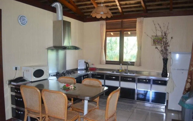 Moorea Golf Lodge