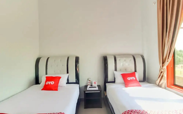 OYO 3844 Shinta Guesthouse