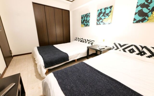 Asakusa Woody Sun Heim